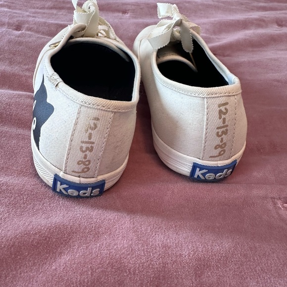 Taylor Swift Keds Canvas Sneakers with Cat Design- Limited Edition - Picture 7 of 9